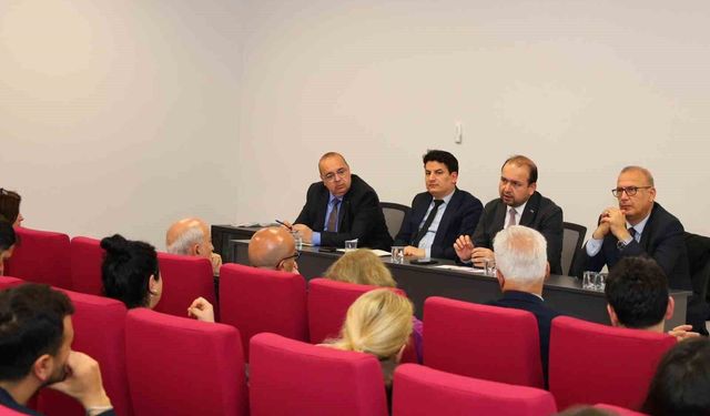 Aydın Şehir Hastanesi’nde sağlık hizmetleri değerlendirildi