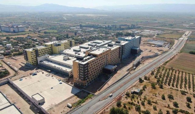 Aydın Şehir Hastanesi'nden 117 bin hastaya şifa