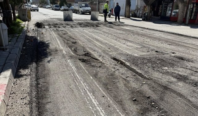Çapahasan’ın imdadına Büyükşehir yetişti: Nazilli’de yollar yenileniyor