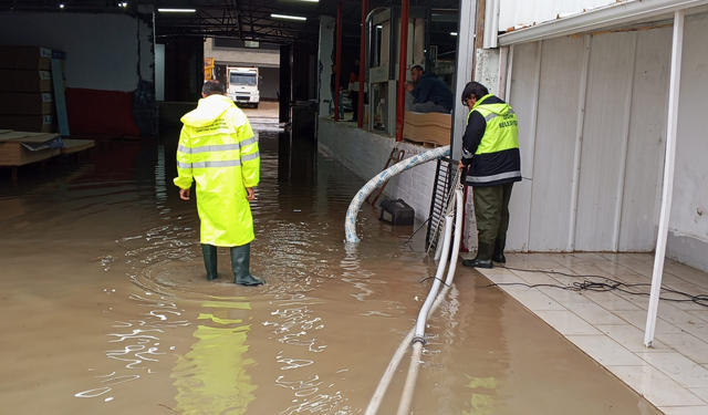 Didim Belediyesi Tüm Ekipleriyle Sahada