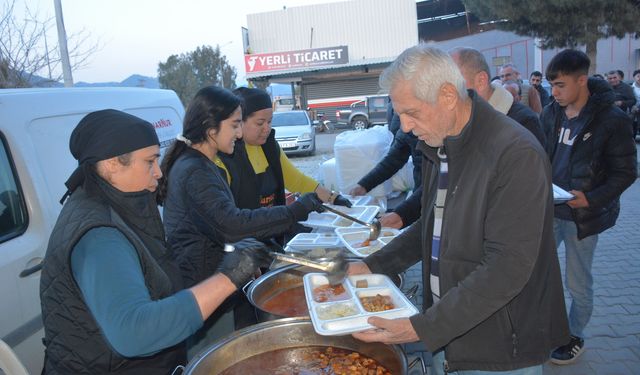 Germencik sanayi esnafı iftarda buluştu