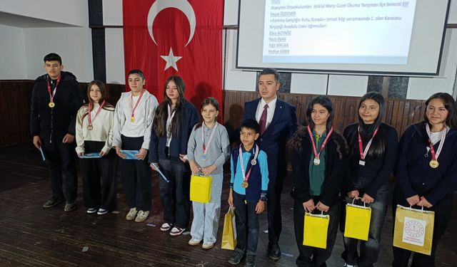 Karacasu'da İstiklal Marşı'nın kabulü kutlandı