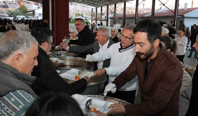 Nazilli Belediyesi Turan Mahallesi’nde gönül sofrası kurdu