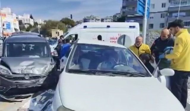 Aydın'da ters yön kaza getirdi; 2 yaralı