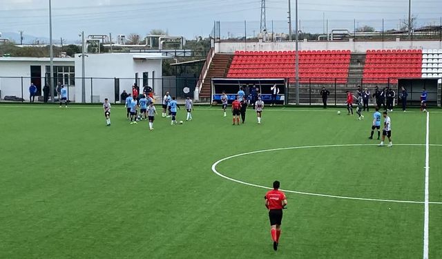 Nazilli 47 dakikada 12 gol yedi: Taraftar, Kürşat Engin Özcan’a ateş püskürdü