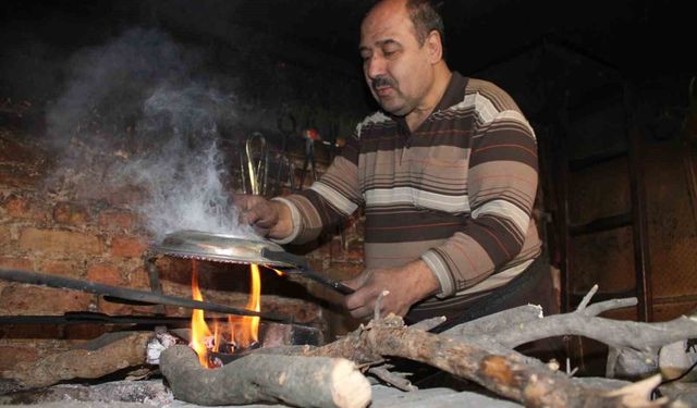 Aydın'da yarım asırlık kalay ustası ‘çırak’ sıkıntısına dikkat çekti