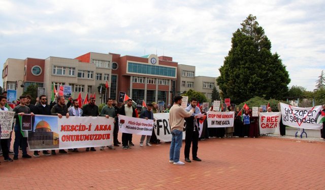 ADÜ'lü öğrencilerden Gazze çığlığı