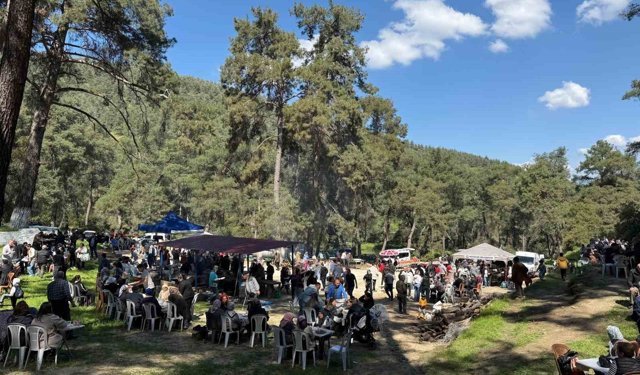 Kuyucak'ta 41 yıllık gelenek: Bu yıl da yoğun ilgi gördü