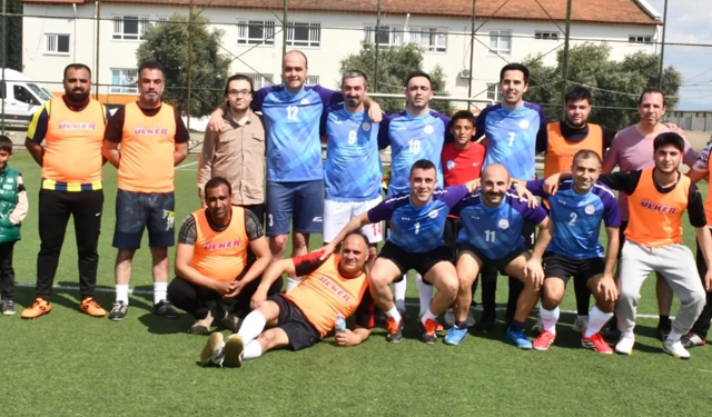 Aydın’da Roman gençler dostluk maçı yaptı