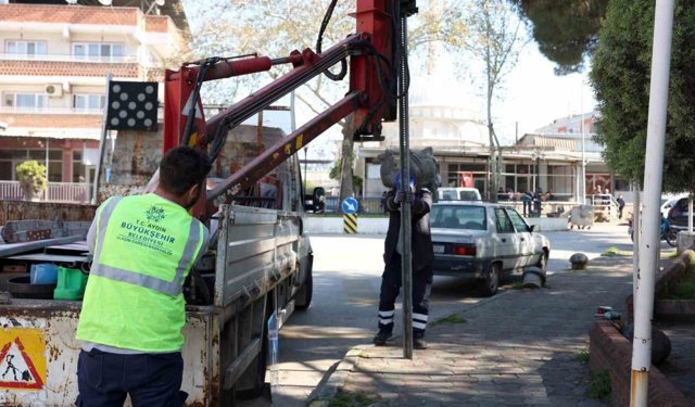 Büyükşehir il genelinde çalışmalarını sürdürüyor