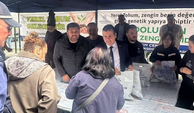 Büyükşehir'in 'Ata Tohumları'na Başkan Sarıgöz desteği