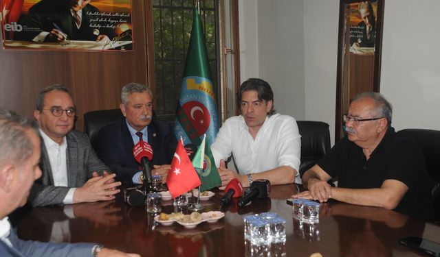 CHP’nin gölge bakanı Solakoğlu, Aydınlı çiftçilerden destek istedi
