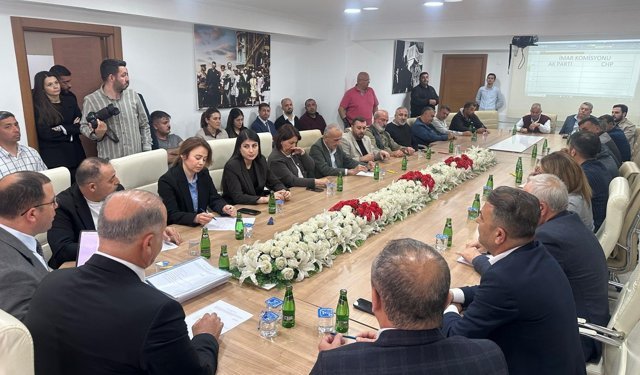 Cumhur İttifakı önerdi, CHP karıştı; CHP’li üyeler meclisi terk etti