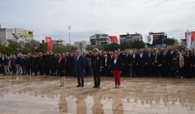 Didim’de 23 Nisan coşkusu statta kutlandı