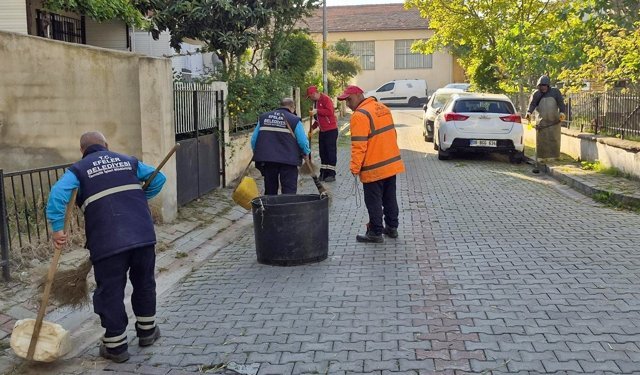 Efeler Belediyesi ekipleri kent genelinde çalışmalarını sürdürüyor