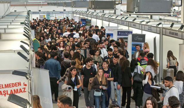 EGEKAF’26 gençlerin kariyer kapısını araladı