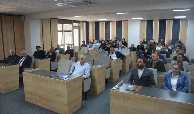 Koçarlı Meclisi tıklım tıklım: Cumhur İttifakı baktı, CHP sildi süpürdü