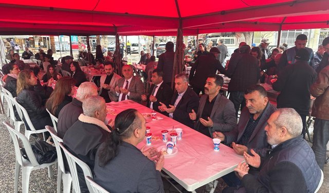 MHP İncirliova, Türkeş için hayır yaptı