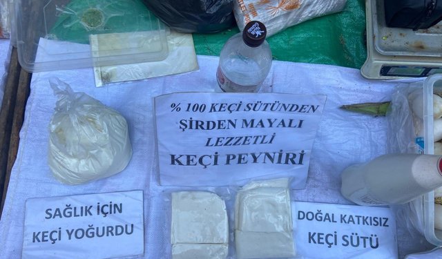 Pazarda sadece onun tezgahında var: Salı Pazarı’nda bir ilk