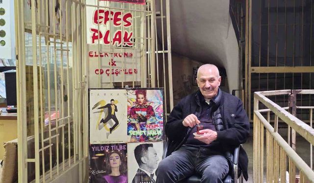 Herkes kapattı, o devam etti! 76 yaşındaki ustanın 50 yıllık hikâyesi