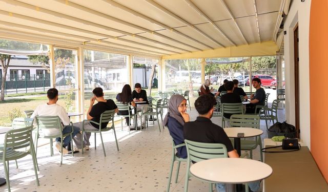 Efeler Belediyesi Yurt Kafe’yi hizmete açmak için gün sayıyor