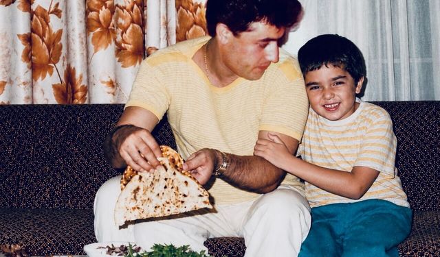 Aydınlı siyasetçi, çocukluk fotoğrafını paylaştı