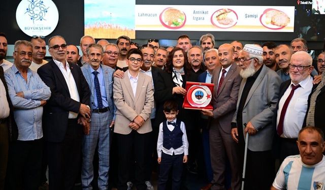 Erzurumlular’dan Çerçioğlu’na sevgi seli