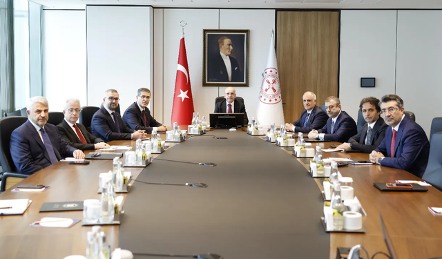 Hazine'den finansal istikrar mesajı: 'Şoklara karşı dirençliyiz'