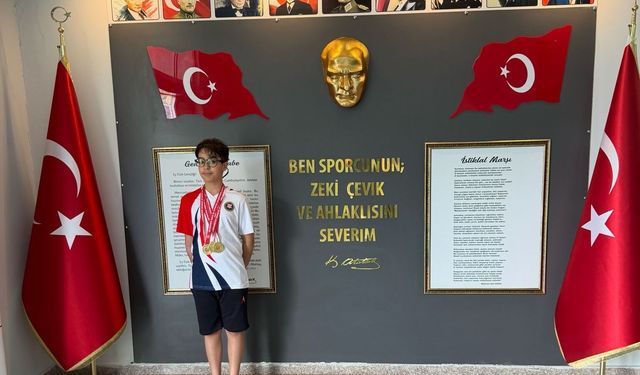 Kuşadalı sporcu 'Büyüksoy' havuzdan 3 altın zafer çıkardı