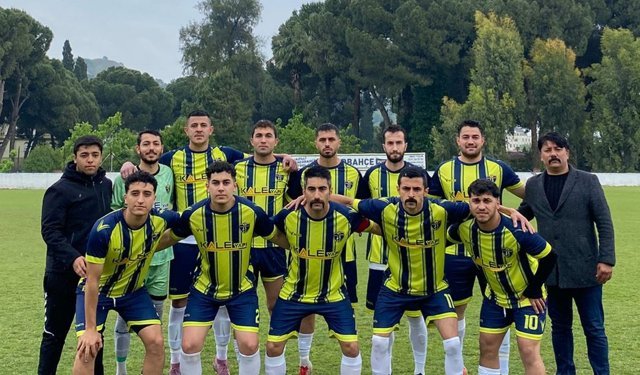 Pamukörenspor, liderliği aldı