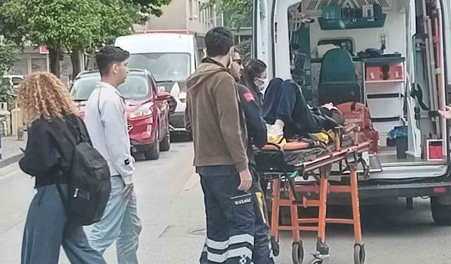 Aydın'da ticari araç ile motosiklet çarpıştı: 1 yaralı