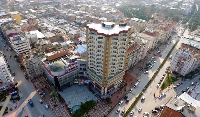 Nazilli Belediyesi’nden öğrencilere karne hediyesi