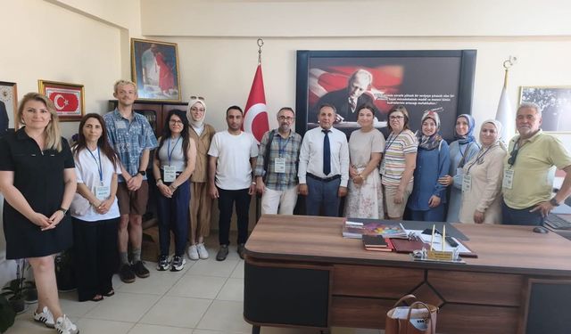 Avrupalı öğretmenlerden Müdür Yapıcı’ya ziyaret
