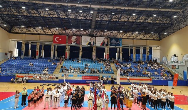 Aydın'da yaz spor okulları coşkuyla açıldı: Judo sporcularından muhteşem gösteri