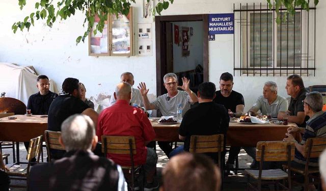 Başkan Tetik, vatandaşların taleplerini dinledi