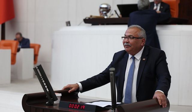 CHP’li Bülbül, “Meclis’te Anayasa, CHP Genel Merkezi’nde tüzük uygulanmıyor”