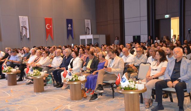 Didyma V. Uluslararası Akdeniz Edebiyat günleri konferansla sürdürüldü