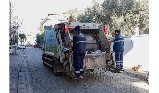 Efeler’de çöp toplama saatleri değişti