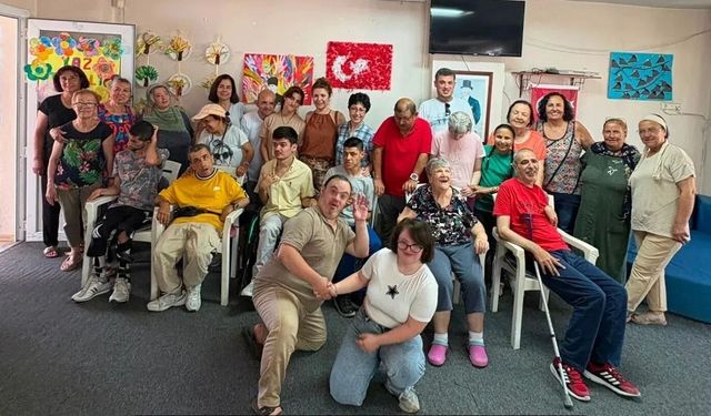 Kuşadası Erdoğan Öven Engelliler Köyü’nde karne heyecanı