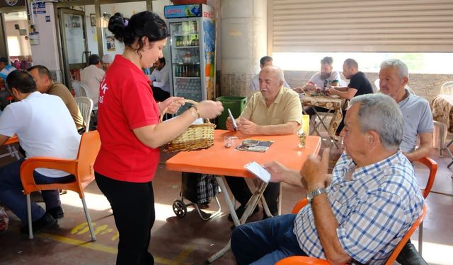 Kuyucak'ta Başkan Doğanca babaları unutmadı
