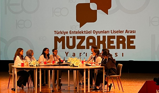 Nazilli'nin gururu: Fen Lisesi öğrencisi Türkiye ikincisi oldu