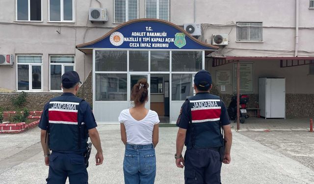 Nazilli’de genç kadın hırsız yakalandı