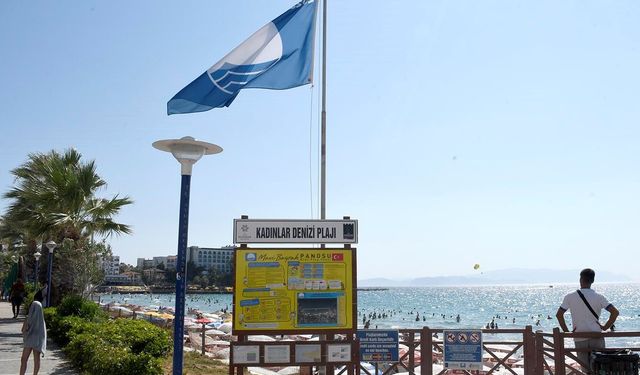 Plajların gururu 'Mavi Bayrak'ta Kuşadası Belediyesi başarısı