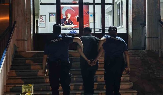 Bozdoğan'da sahte altınla bal satın alan şahıs yakalandı