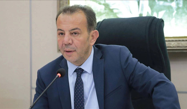 Tanju Özcan CHP'den istifa etti