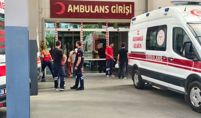 Kuyucak'ta feci kaza: Kolunu balya makinasına kaptıran adamın durumu ağır