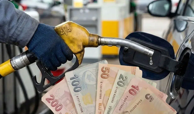 Akaryakıtta Yeni Rekor! Depoyu Dolduracaklar Dikkat