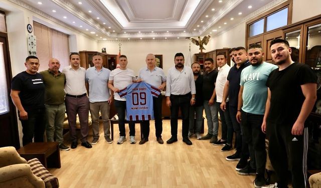 Başkan Kıvrak'a eski kulübünden duygulandıran jest
