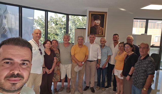 Didim'deki yeni partinin ilk ziyaretçisi Eski Bakan oldu
