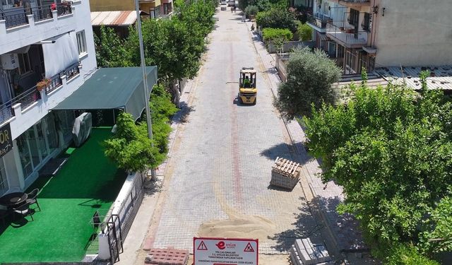 Efeler Belediyesi Umurlu’daki 10 bin metrekarelik yola parke taşı döşeyecek